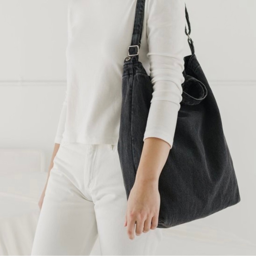 Baggu Horizontal Duck Bag Washed Black Denim